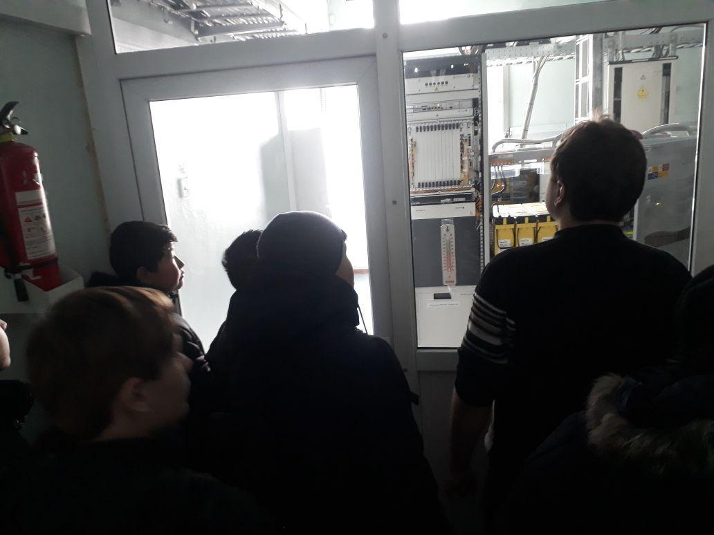 Мектеп түлектерінің "ҚазТелеком"  ұйымына экскурсиясы